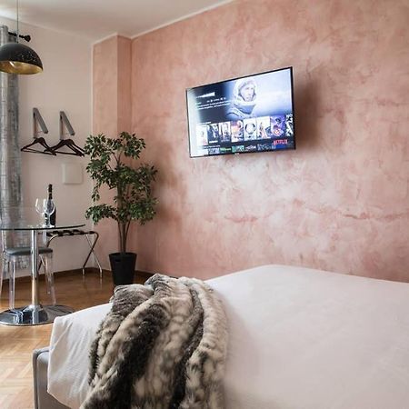 Pink Intimate Jacuzzi Suite Trastevere - Top Collection Roma Ngoại thất bức ảnh