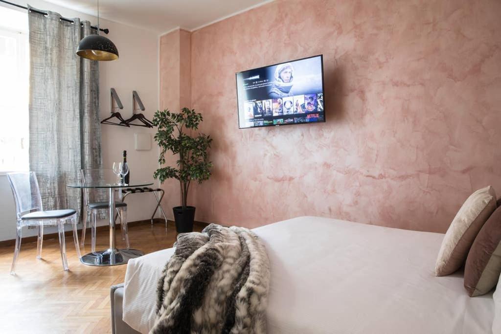 Pink Intimate Jacuzzi Suite Trastevere - Top Collection Roma Ngoại thất bức ảnh